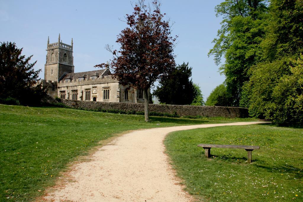 Lydiard Park Hotel & Conference Centre Swindon Exteriör bild